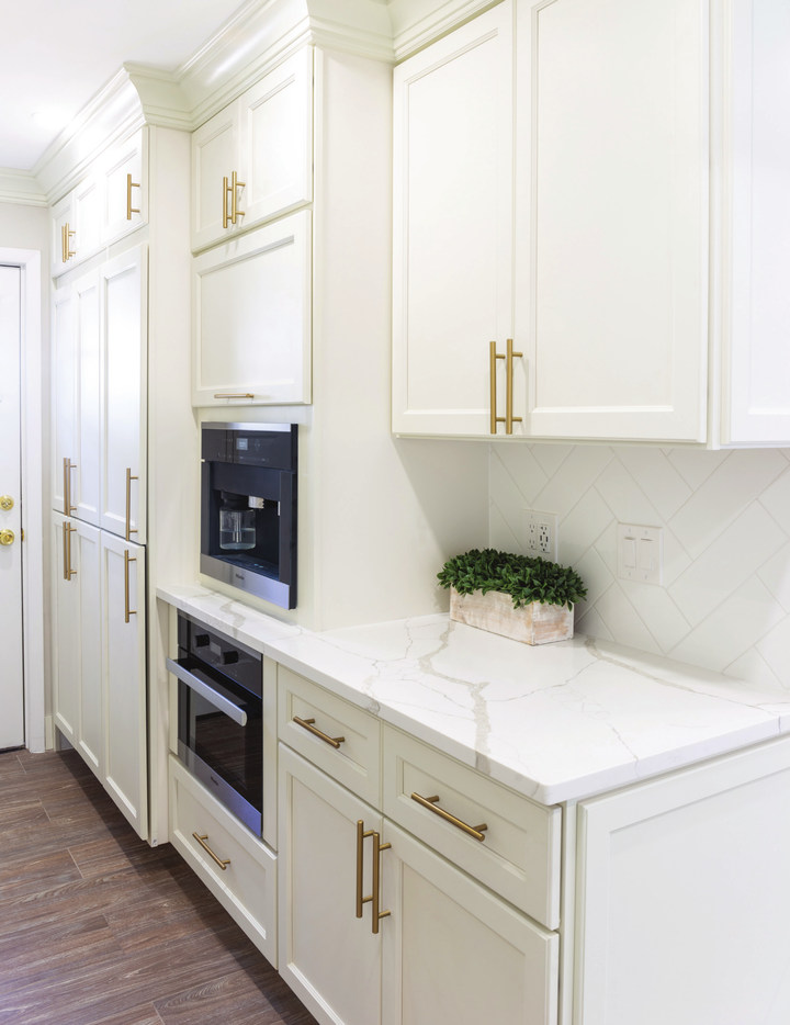 Tall cabinetry and worktop